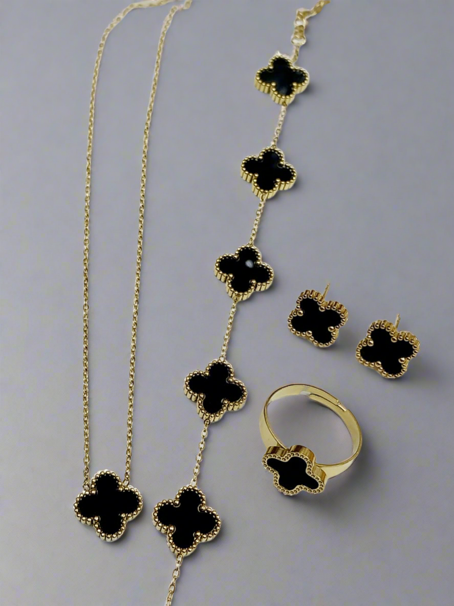 Elegant Black and Gold Vancleef Design Jewelry Set
