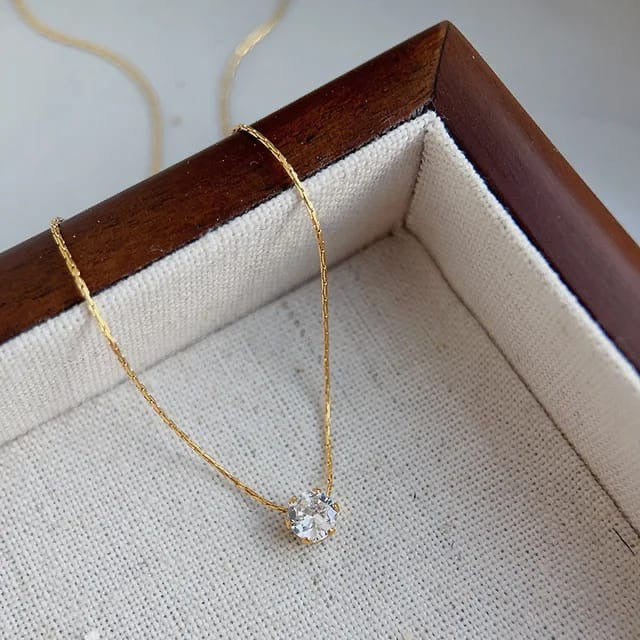 Minimalistic Solitaire Zircon Charm Necklace