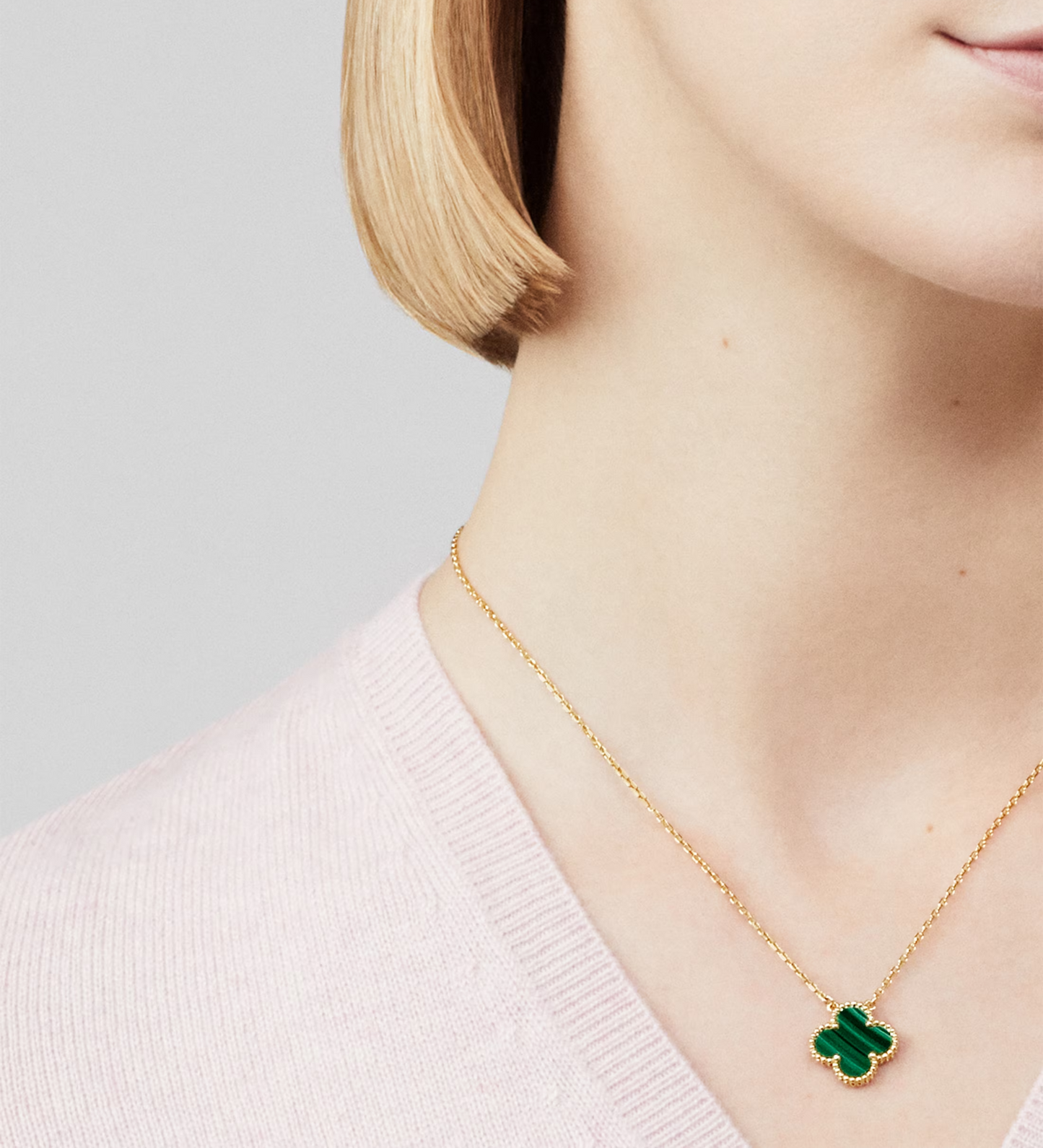 van cleef pendant - green