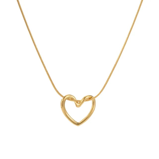 Elegant Heart-Shaped Pendant Necklaces in Gold and Silver