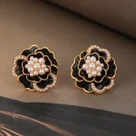 Elegant Pearl Bead Rose Necklace Set for Women - Image 3