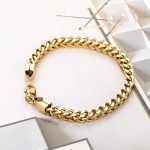 Elegant Stainless Steel Bracelet for Men and Women - Image 3