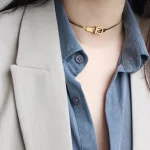 Luxury Buckle Design Choker Pendant - Image 4