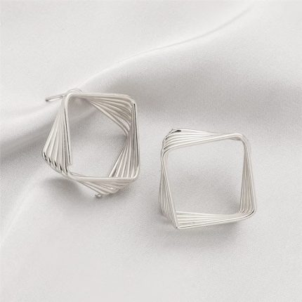 Elegant Rectiloops Earrings (Square Hoops)