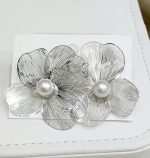 Elegantly Blooming Flower - Exquisite Floral Earrings Collection