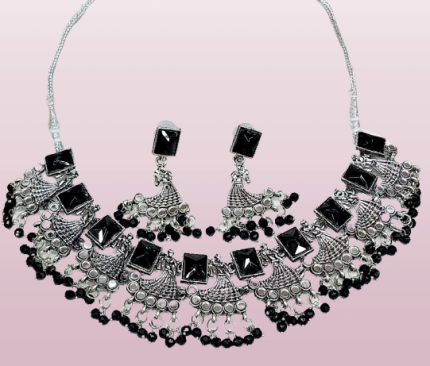 Indian Style Beautiful Necklace Set