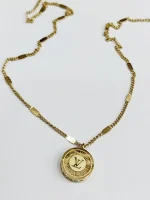 Luxury Golden Locket - Image 4